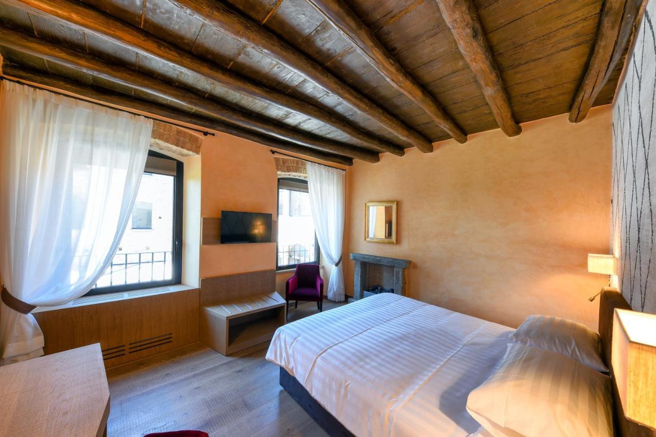 Relais & Spa Castello Di Casiglio Erba Exterior photo
